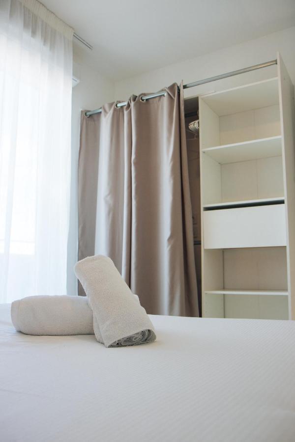 الشقق الفندقية Twenty Business Flats Nimes Trigone المظهر الخارجي الصورة